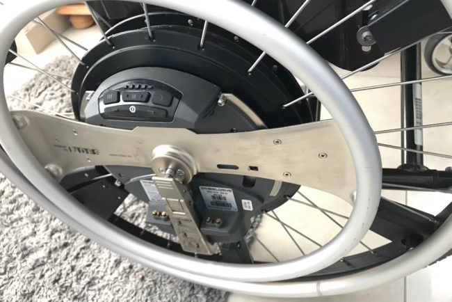 Zusatzantrieb für manuelle Rollstühle