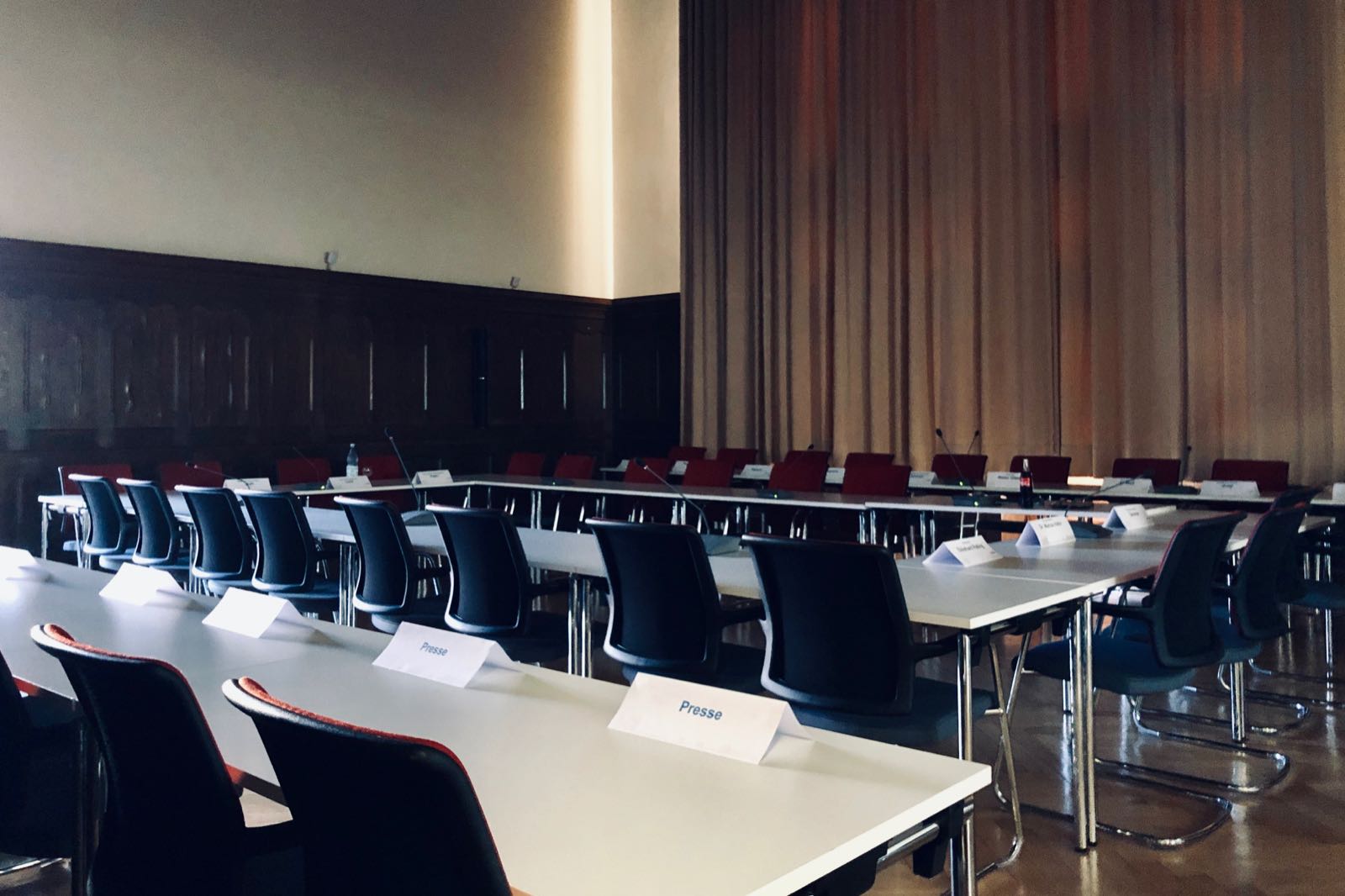 Sitzung des Ausschusses für Stadtentwicklung, Wirtschaft und Verkehr