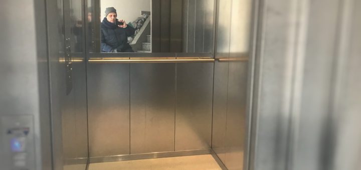 Mysteriöser Aufzug