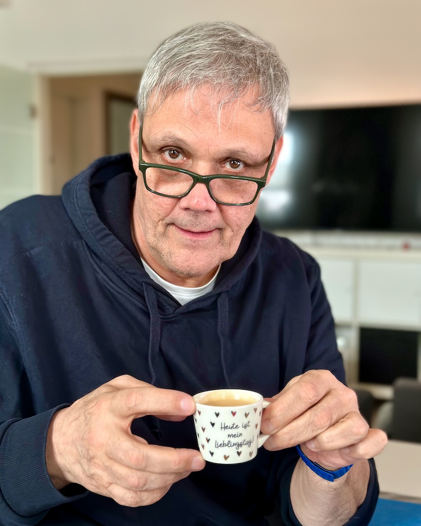 Frank liebt Kaffee und Espresso 