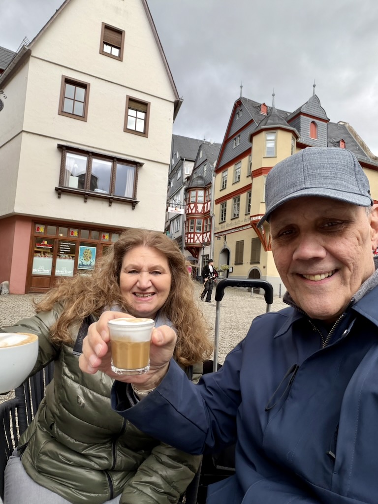 Kaffee verleiht mir ein Gefühl von Lebendigkeit!